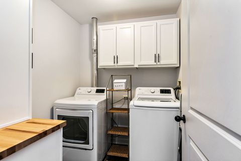 Tiny photo for 511 W Miller Avenue, Hinckley, IL 60520 (MLS # 12625549)