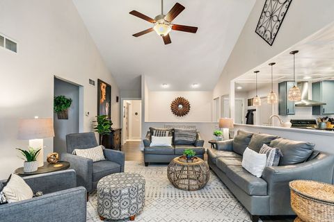 Tiny photo for 511 W Miller Avenue, Hinckley, IL 60520 (MLS # 12625549)