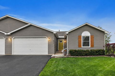 Photo of 511 W Miller Avenue, Hinckley, IL 60520 (MLS # 12625549)