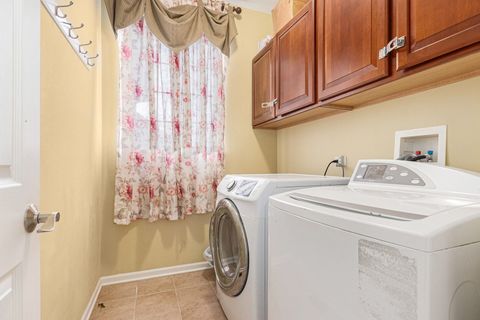 Tiny photo for 1110 Marion Court, Shorewood, IL 60404 (MLS # 12554167)