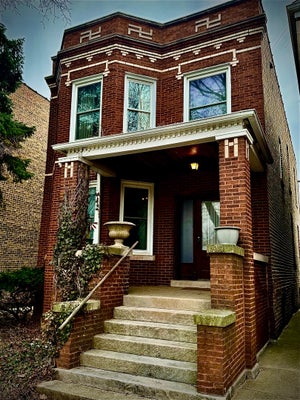 4913 N KEYSTONE AVE, CHICAGO, IL 60630 - Image 00cc9ec86c5487ed1a5e6cbb77fbb6f2/2387384058