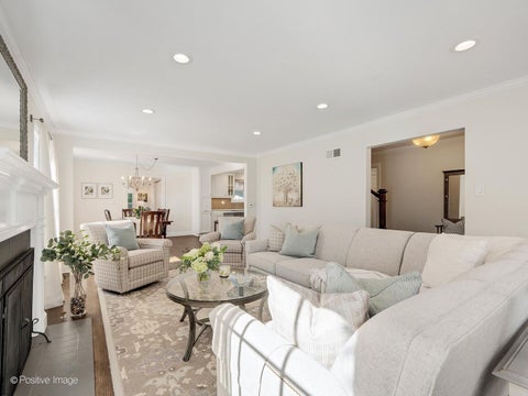 Tiny photo for 832 Sherwood Road, La Grange Park, IL 60526 (MLS # 12772264)