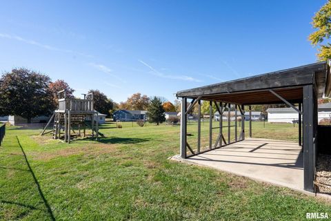 Tiny photo for 204 AMBER Lane, Geneseo, IL 61254 (MLS # QC4269086)