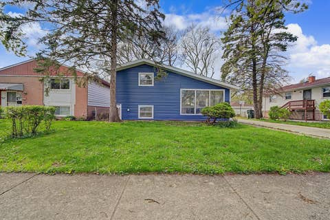Tiny photo for 16420 Paulina Street, Markham, IL 60428 (MLS # 12686342)