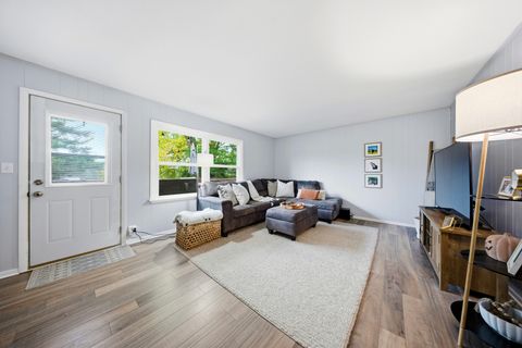 Tiny photo for 404 Willow Drive, Belvidere, IL 61008 (MLS # 12521522)