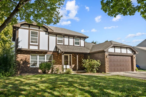 Photo of 571 Shenandoah Trail, Elgin, IL 60123 (MLS # 12787136)