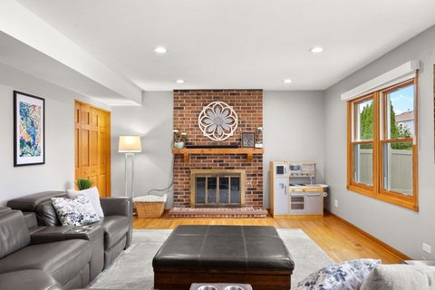Tiny photo for 482 Franklin Lane, Elk Grove Village, IL 60007 (MLS # 12767763)