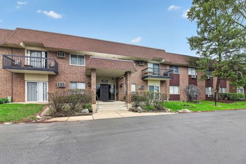 Photo of 8305 Route 53 #A15, Woodridge, IL 60517 (MLS # 12614176)