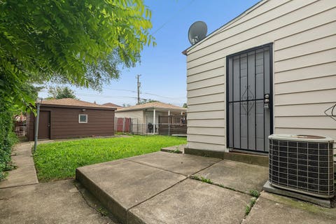 Tiny photo for 10407 S Eberhart Avenue, Chicago, IL 60628 (MLS # 12693031)