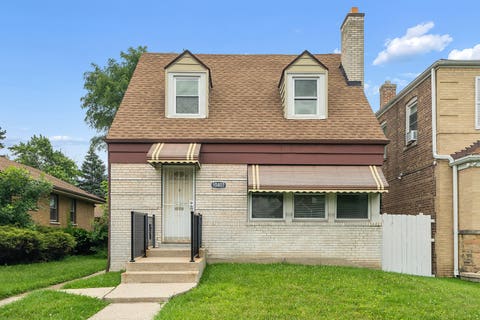 Photo of 10407 S Eberhart Avenue, Chicago, IL 60628 (MLS # 12693031)