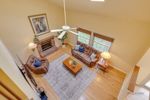 Tiny photo for 6952 Revere Court, Gurnee, IL 60031 (MLS # 12622831)