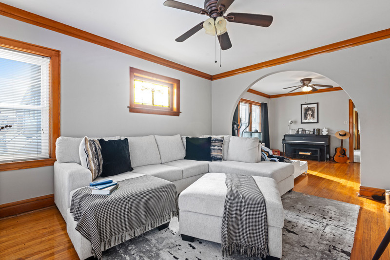 4222 Prescott Avenue