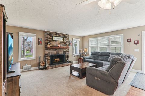 Tiny photo for 375 S Lake Street, Grayslake, IL 60030 (MLS # 12606053)
