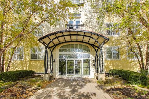 Tiny photo for 977 Harris Road #34, Grayslake, IL 60030 (MLS # 12498991)