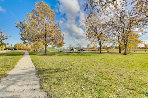 Tiny photo for 977 Harris Road #34, Grayslake, IL 60030 (MLS # 12498991)
