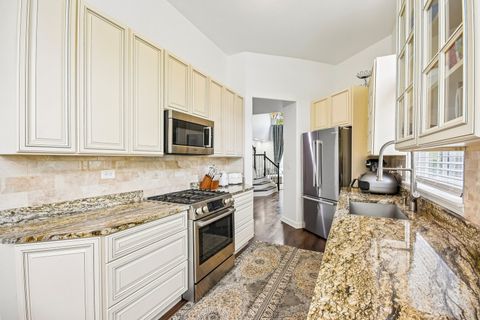 Tiny photo for 1058 Providence Lane, Buffalo Grove, IL 60089 (MLS # 12640943)