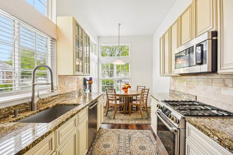 Tiny photo for 1058 Providence Lane, Buffalo Grove, IL 60089 (MLS # 12640943)