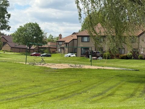 Tiny photo for 1058 Providence Lane, Buffalo Grove, IL 60089 (MLS # 12640943)