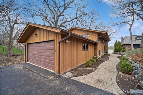 Photo of 128 Hickory Road, Lake In The Hills, IL 60156 (MLS # 12591587)