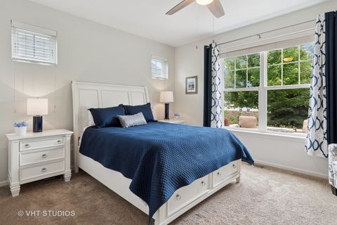Tiny photo for 4015 Chesapeake Lane, Naperville, IL 60564 (MLS # 12413372)