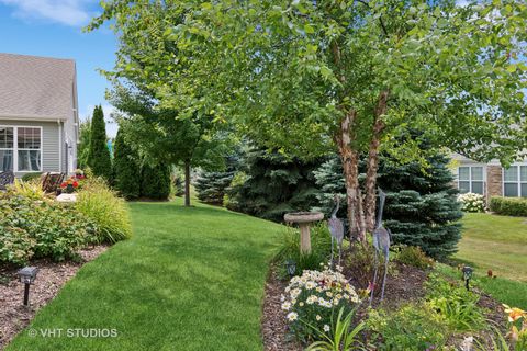 Tiny photo for 4015 Chesapeake Lane, Naperville, IL 60564 (MLS # 12413372)