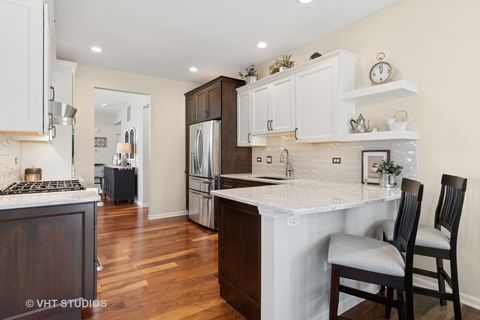 Tiny photo for 4015 Chesapeake Lane, Naperville, IL 60564 (MLS # 12413372)