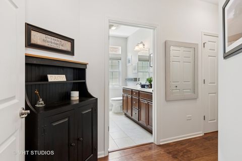 Tiny photo for 4015 Chesapeake Lane, Naperville, IL 60564 (MLS # 12413372)