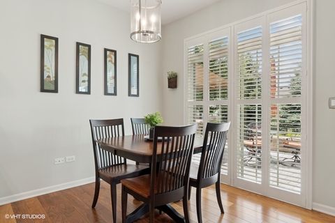 Tiny photo for 4015 Chesapeake Lane, Naperville, IL 60564 (MLS # 12413372)