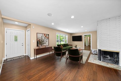 Tiny photo for 311 N Shady Lane, Elmhurst, IL 60126 (MLS # 12493301)