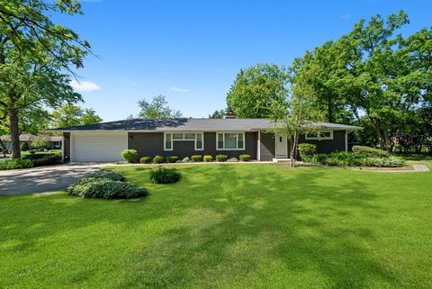 311 N Shady Lane Elmhurst IL 60126