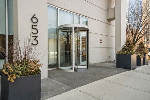 Tiny photo for 653 N Kingsbury Street #1007, Chicago, IL 60610 (MLS # 12612058)