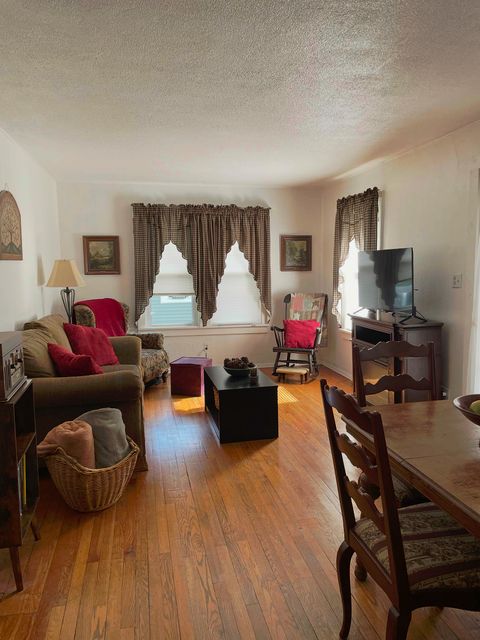 Tiny photo for 303 S Lombard Avenue, Lombard, IL 60148 (MLS # 12642918)