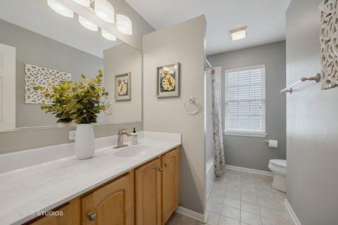 Tiny photo for 424 Bluegrass Lane, Geneva, IL 60134 (MLS # 12405723)
