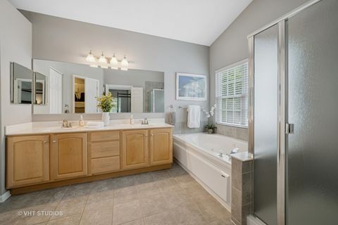 Tiny photo for 424 Bluegrass Lane, Geneva, IL 60134 (MLS # 12405723)