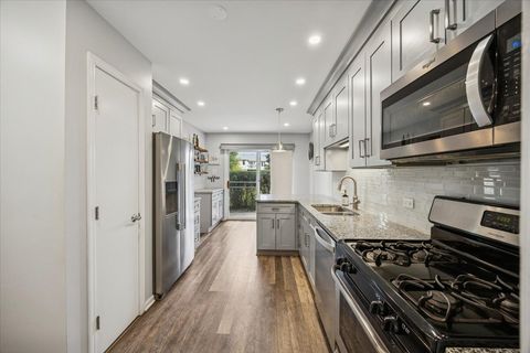 Tiny photo for 8909 Silverdale Drive #5C, Orland Park, IL 60462 (MLS # 12485987)