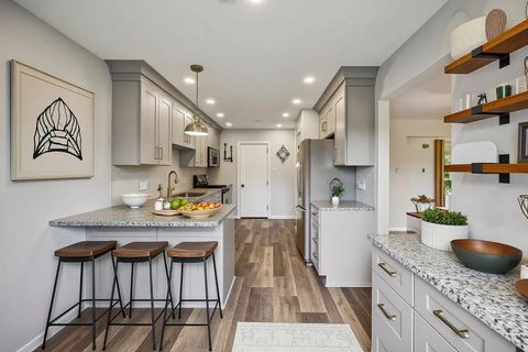 Tiny photo for 8909 Silverdale Drive #5C, Orland Park, IL 60462 (MLS # 12485987)