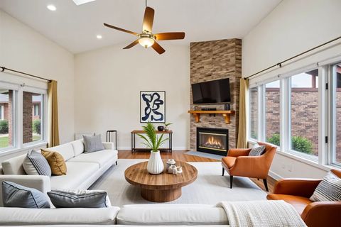 Tiny photo for 8909 Silverdale Drive #5C, Orland Park, IL 60462 (MLS # 12485987)