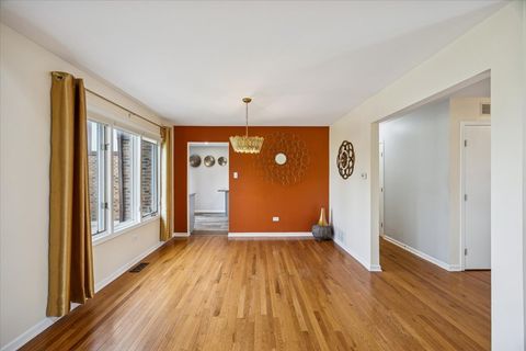 Tiny photo for 8909 Silverdale Drive #5C, Orland Park, IL 60462 (MLS # 12485987)