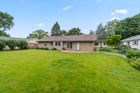 Tiny photo for 417 S Plum Grove Road, Palatine, IL 60067 (MLS # 12669854)