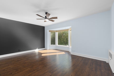 Tiny photo for 2300 Windsor Mall Court #2E, Park Ridge, IL 60068 (MLS # 12723411)