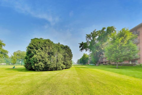 Tiny photo for 6443 Clarendon Hills Road #301C, Willowbrook, IL 60527 (MLS # 12697705)