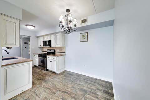 Tiny photo for 6443 Clarendon Hills Road #301C, Willowbrook, IL 60527 (MLS # 12697705)