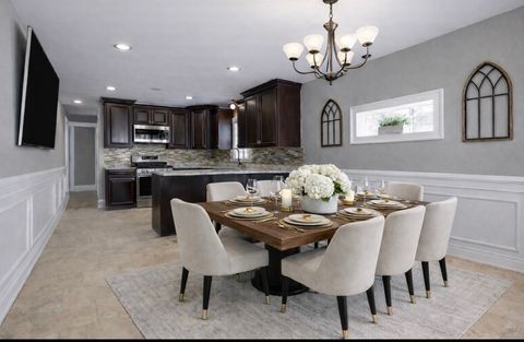 Tiny photo for 9220 S Avers Avenue, Evergreen Park, IL 60805 (MLS # 12605545)