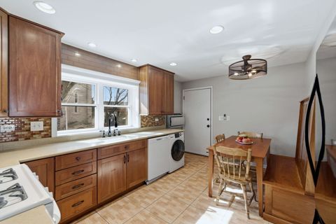 Tiny photo for 4101 N Keeler Avenue #2B, Chicago, IL 60641 (MLS # 12563091)