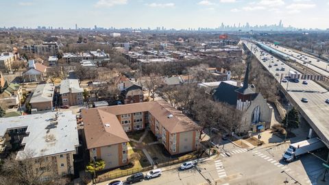 Tiny photo for 4101 N Keeler Avenue #2B, Chicago, IL 60641 (MLS # 12563091)