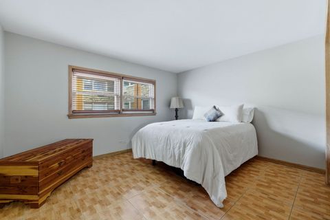 Tiny photo for 4101 N Keeler Avenue #2B, Chicago, IL 60641 (MLS # 12563091)