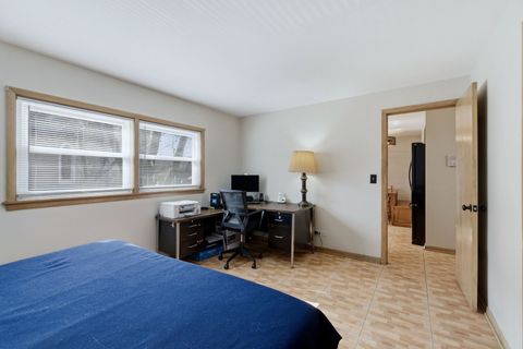 Tiny photo for 4101 N Keeler Avenue #2B, Chicago, IL 60641 (MLS # 12563091)