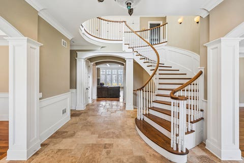 Tiny photo for 1300 ABINGTON CAMBS Drive, Lake Forest, IL 60045 (MLS # 12686880)