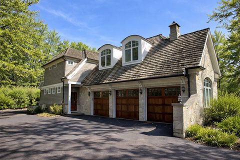 Tiny photo for 1300 ABINGTON CAMBS Drive, Lake Forest, IL 60045 (MLS # 12686880)