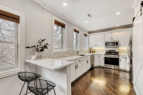 Tiny photo for 3117 N Orchard Street #4D, Chicago, IL 60657 (MLS # 12587073)